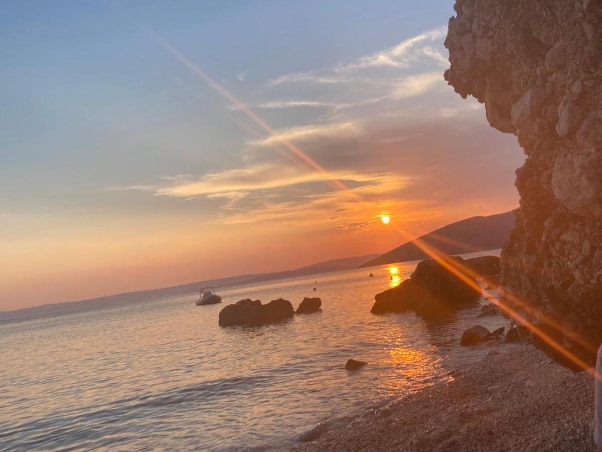 فيلا Kuca Za Odmor Baya Stara Baška المظهر الخارجي الصورة